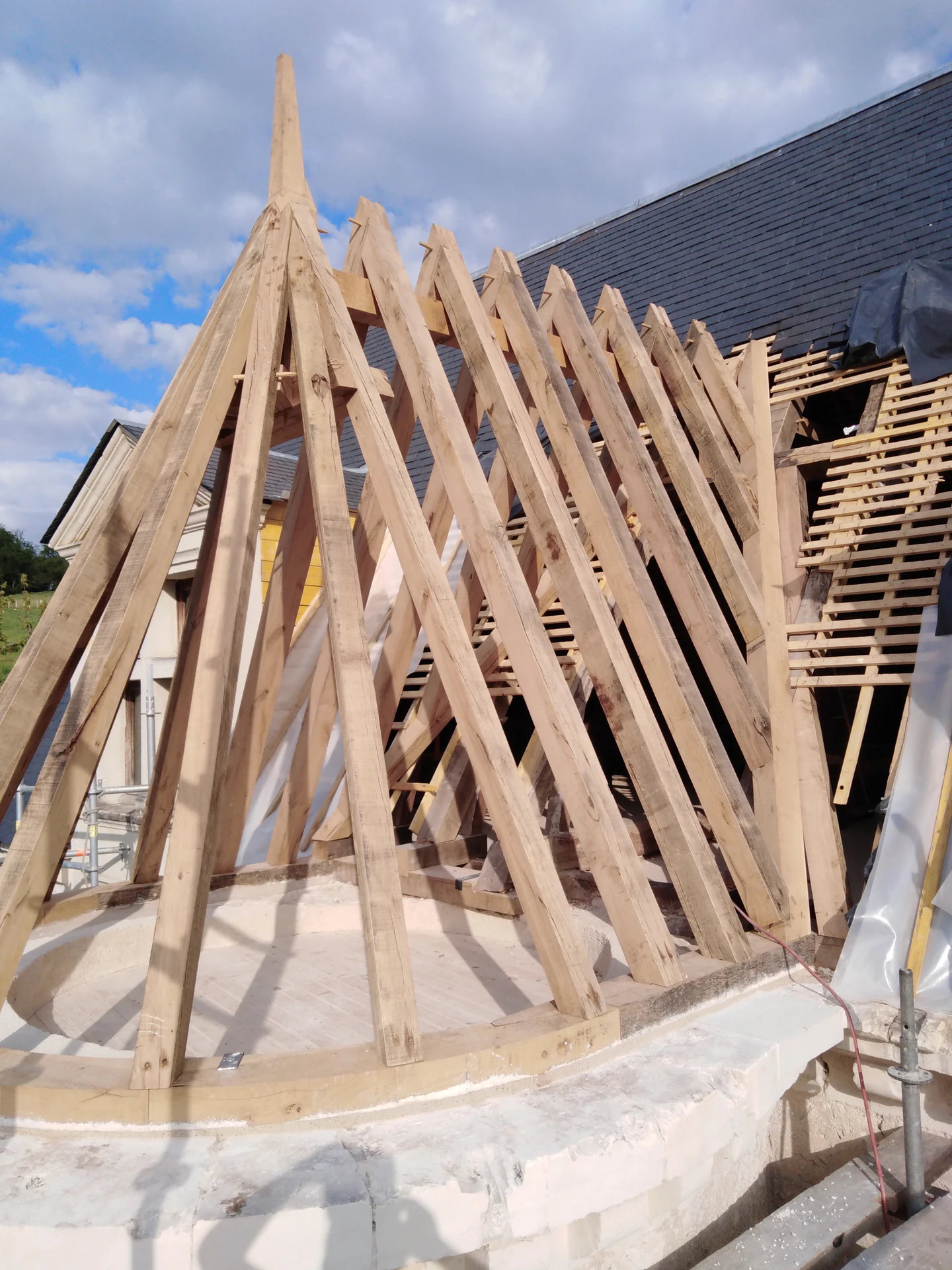 Charpente traditionnelle en bois